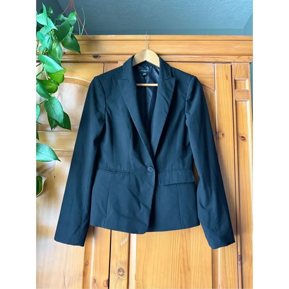Ann Taylor one button Classic blazer in stretch Cotton Shorts ZS 6